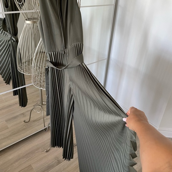 Club Monaco jumpsuit - Picture 3 of 4